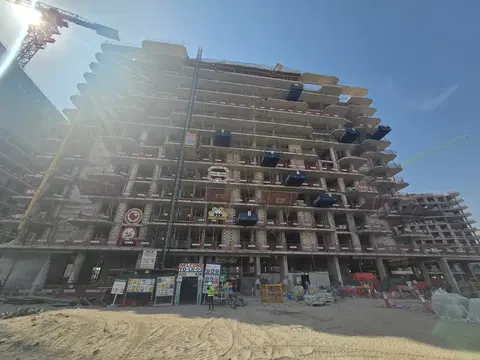 Azizi Venice 10, Azizi Venice construction progress — 5 May 2026, 36.27% complete, photo 6 of 8