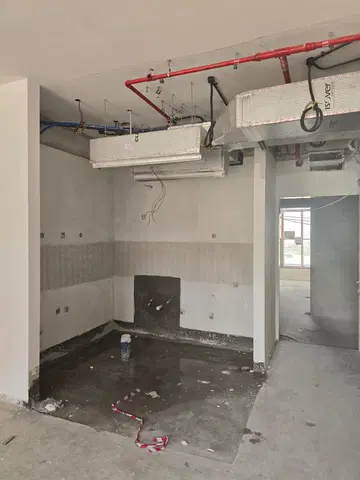 Azizi Venice 10, Azizi Venice construction progress — 5 May 2026, 36.27% complete, photo 5 of 8