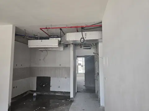 Azizi Venice 10, Azizi Venice construction progress — 5 May 2026, 36.27% complete, photo 3 of 8