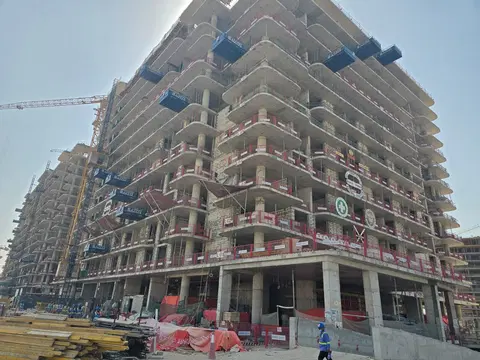 Azizi Venice 10, Azizi Venice construction progress — 5 May 2026, 36.27% complete, photo 2 of 8