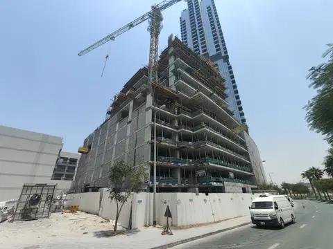 Ход строительства Winner Tower, Jumeirah Village Triangle — 31 июля 2026, готовность 27,84%, снимок 5 из 6