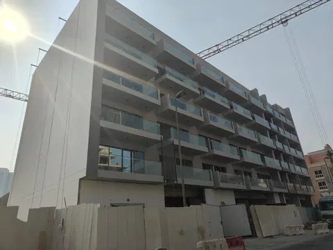 Casa Vista Residence By Golden Woods, Jumeirah Village Circle construction progress — 27 October 2025, 78.08% complete, photo 1 of 11
