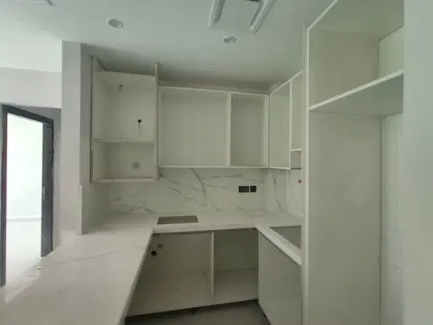 Ход строительства Casa Vista Residence By Golden Woods, Jumeirah Village Circle — 9 июня 2026, готовность 90,05%, снимок 5 из 10