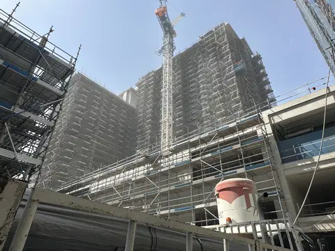 Ход строительства Ora by Nshama, Town Square — 30 апреля 2026, готовность 47,38%, снимок 1 из 8