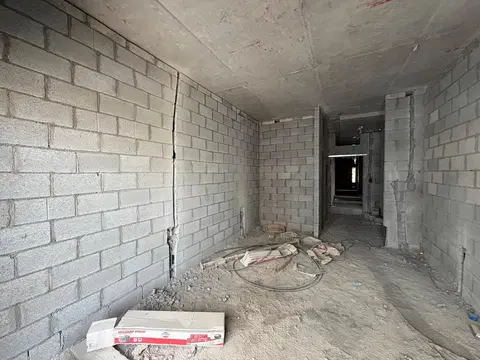 Ход строительства Weybridge Gardens 2, DubaiLand Residence Complex — 5 августа 2026, готовность 33,68%, снимок 20 из 32