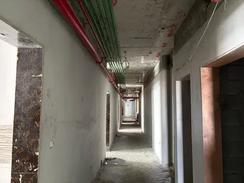Ход строительства Weybridge Gardens 2, DubaiLand Residence Complex — 5 августа 2026, готовность 33,68%, снимок 13 из 32