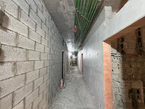 Ход строительства Weybridge Gardens 2, DubaiLand Residence Complex — 5 августа 2026, готовность 33,68%, снимок 12 из 32