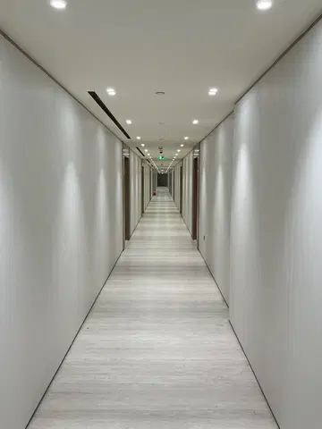Binghatti Phoenix, JVC District 13 construction progress — 15 October 2025, 100.00% complete, photo 17 of 19