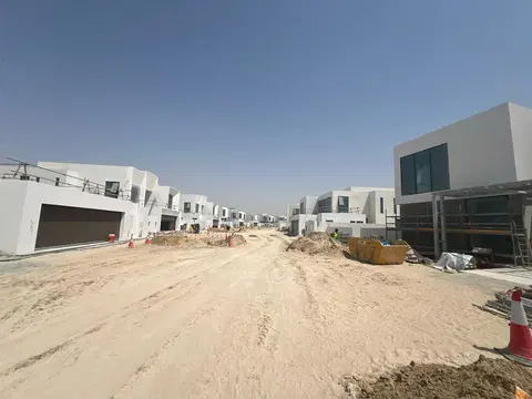 Ход строительства The Oasis - Mirage, The Oasis by Emaar — 29 июля 2026, готовность 46.94%, снимок 2 из 12