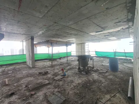The Fifth Tower, Jumeirah Village Circle construction progress — 4 August 2026, 50.29% complete, photo 4 of 15