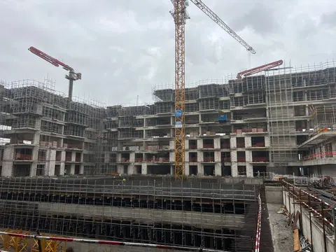 Haya On The Park, Town Square construction progress — 25 March 2026, 23.17% complete, photo 2 of 10
