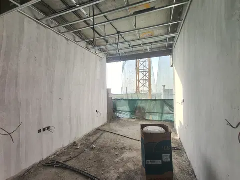 Skyhills Iii By Hre, Jumeirah Village Circle construction progress — 7 May 2026, 67.30% complete, photo 3 of 14