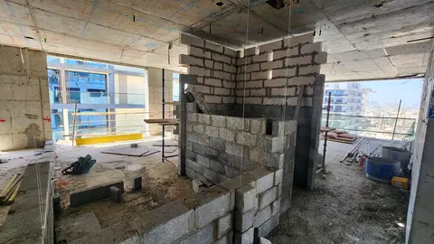 Ход строительства Jardin Astral, Jumeirah Garden City — 18 мая 2026, готовность 45,13%, снимок 3 из 10
