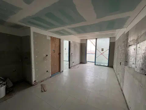 310 Riverside Crescent, Sobha Hartland 2 construction progress — 9 September 2026, 50.23% complete, photo 2 of 14