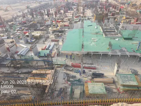 Ход строительства Azizi Venice 14, Azizi Venice — 20 июня 2025, готовность 8.93%, снимок 3 из 6