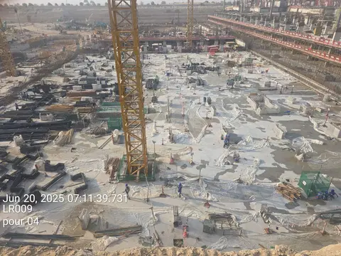 Ход строительства Azizi Venice 14, Azizi Venice — 20 июня 2025, готовность 8.93%, снимок 2 из 6