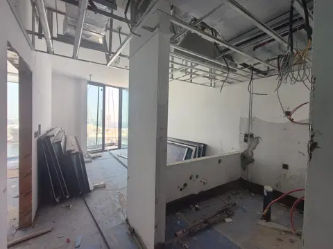 Ход строительства Azura Residences, Dubai Islands — 7 мая 2026, готовность 69,12%, снимок 10 из 18