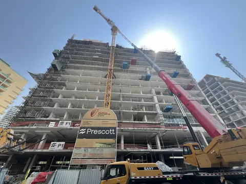 Ход строительства Fairway Residences by Prescott, Sports City — 30 сентября 2026, готовность 50.02%, снимок 3 из 11