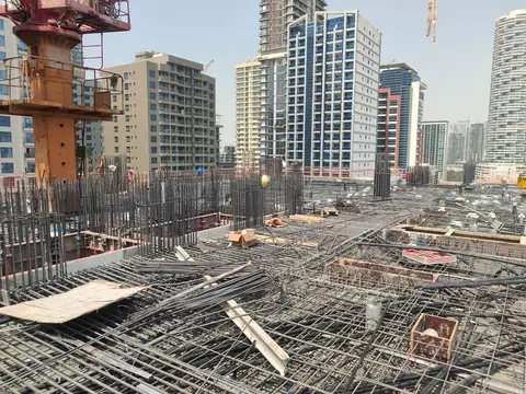 Ход строительства MAK I'Sola Bella, JVC District 18 — 20 августа 2026, готовность 27,17%, снимок 6 из 6