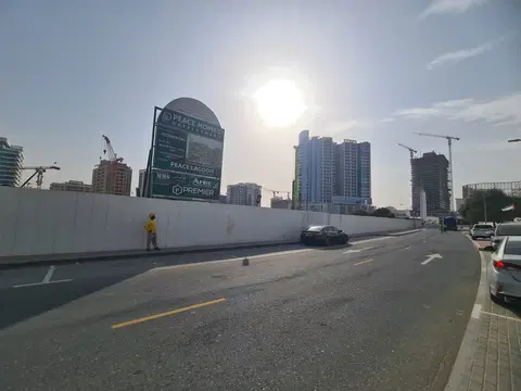 Ход строительства Peace Lagoons By Peace Homes, DubaiLand Residence Complex — 23 апреля 2026, готовность 2.90%, снимок 4 из 5