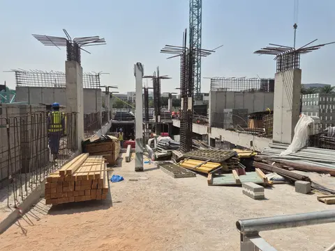 Ход строительства City View Dubai Hills Residences, Dubai Hills Estate — 17 марта 2026, готовность 23.53%, снимок 3 из 10