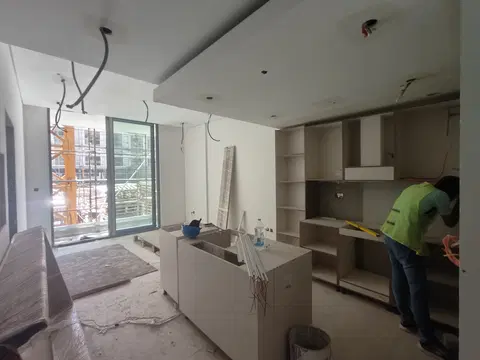 One Beverly, Arjan construction progress — 6 May 2026, 72.94% complete, photo 10 of 12