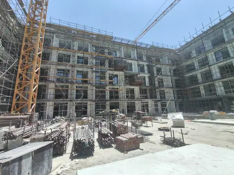 One Beverly, Arjan construction progress — 6 May 2026, 72.94% complete, photo 2 of 12