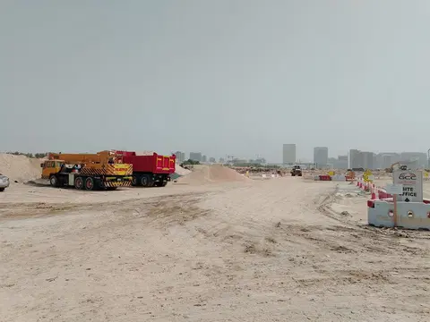 Ход строительства Verdes By Haven 2, DubaiLand Residence Complex — 22 августа 2025, готовность 1.68%, снимок 1 из 4