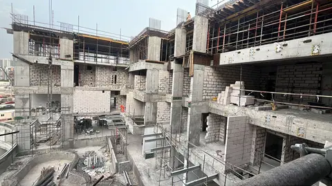 Reef 1000, DubaiLand Residence Complex construction progress — 24 April 2026, 30.76% complete, photo 5 of 7
