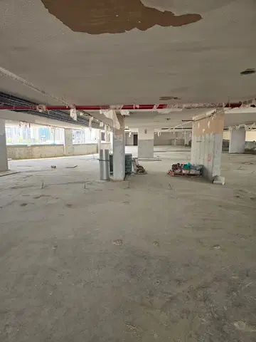 Reef 1000, DubaiLand Residence Complex construction progress — 24 April 2026, 30.76% complete, photo 1 of 7