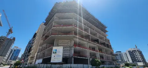 Ход строительства Stamn One, Jumeirah Garden City — 11 июня 2026, готовность 31,27%, снимок 4 из 11