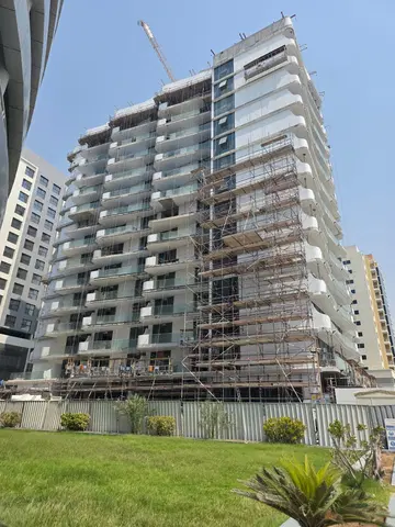 Ход строительства Cove Edition Residence, DubaiLand Residence Complex — 13 июля 2026, готовность 66,48%, снимок 6 из 11