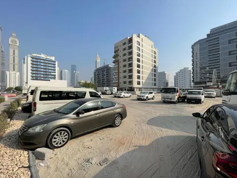 Ход строительства ENSO Jade, Jumeirah Garden City — 12 сентября 2024, готовность 0.00%, снимок 1 из 2