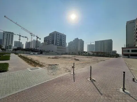 Ход строительства ENSO Amber, Jumeirah Garden City — 10 сентября 2024, готовность 0.00%, снимок 1 из 2