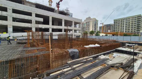 Ход строительства ENSO Amber, Jumeirah Garden City — 13 апреля 2026, готовность 5.30%, снимок 2 из 3