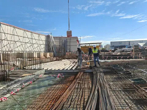 Oasiz 1 by Danube, Dubai Silicon Oasis construction progress — 24 December 2025, 13.79% complete, photo 4 of 7