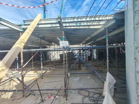Oasiz 1 by Danube, Dubai Silicon Oasis construction progress — 24 December 2025, 13.79% complete, photo 1 of 7