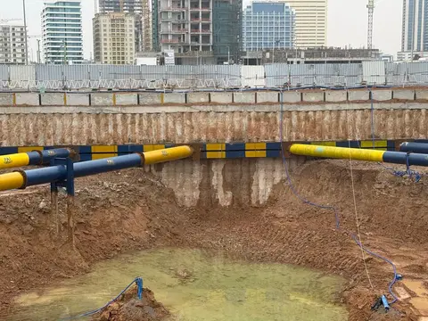 Ход строительства AG AUM Residence, DubaiLand Residence Complex — 24 марта 2026, готовность 2,44%, снимок 2 из 3