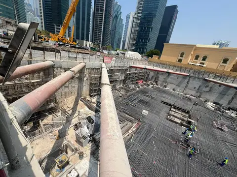 Signature Lifestyle Residences, Jumeirah Lakes Towers construction progress — 24 August 2026, 8.06% complete, photo 3 of 4