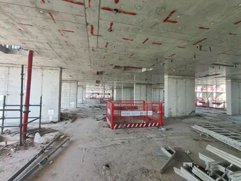 Azizi Venice 13, Azizi Venice construction progress — 9 December 2025, 27.06% complete, photo 1 of 4