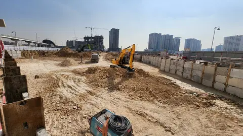 Avenue Residence 7 By Nabni, Al Furjan construction progress — 13 January 2026, 1.89% complete, photo 3 of 10