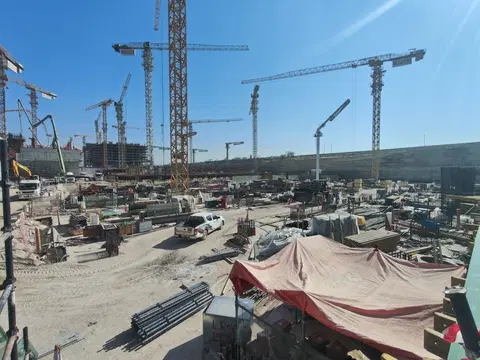 Azizi Venice 12, Azizi Venice construction progress — 9 December 2025, 10.46% complete, photo 4 of 4