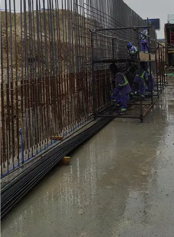 Azizi Venice 12, Azizi Venice construction progress — 22 April 2026, 15.29% complete, photo 4 of 6