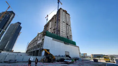 Ход строительства 11 Hills Park, Dubai Science Park — 22 января 2026, готовность 60.52%, снимок 6 из 12