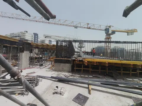 Parkside Boulevard, Arjan construction progress — 20 May 2026, 51.93% complete, photo 12 of 14