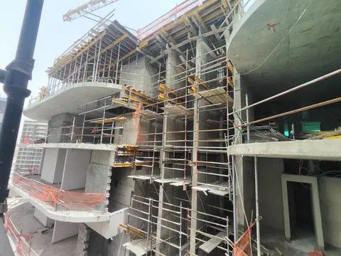 Parkside Boulevard, Arjan construction progress — 20 May 2026, 51.93% complete, photo 6 of 14