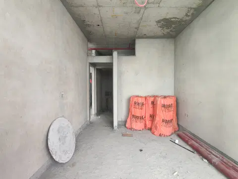 Parkside Boulevard, Arjan construction progress — 20 May 2026, 51.93% complete, photo 4 of 14