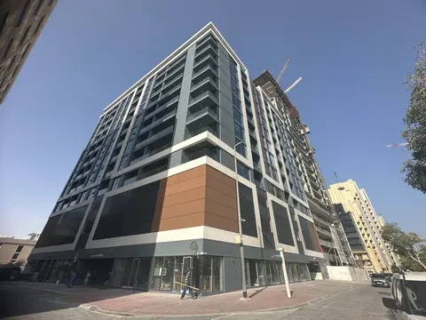 Ход строительства Olivo Park Residences, JVC District 10 — 24 апреля 2026, готовность 100,00%, снимок 11 из 14