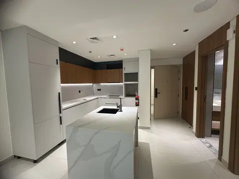 Ход строительства Olivo Park Residences, JVC District 10 — 24 апреля 2026, готовность 100,00%, снимок 4 из 14