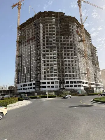 Ход строительства Binghatti Elite, Dubai Production City — 20 апреля 2026, готовность 53,25%, снимок 2 из 6